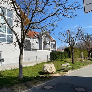 https://haas-apartments-herzogenaurach-02.com-bavaria.com